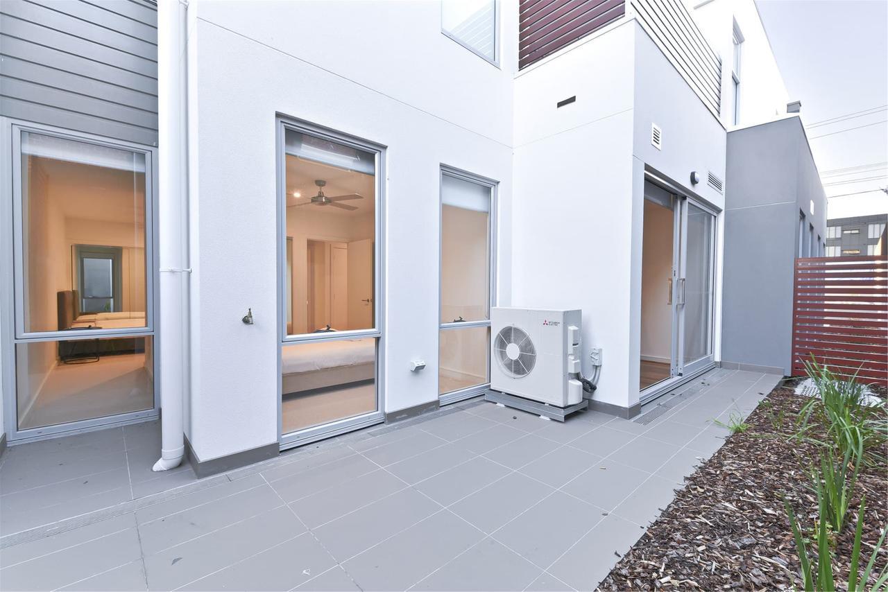 Domo Apartments-Luma Melbourne Bagian luar foto